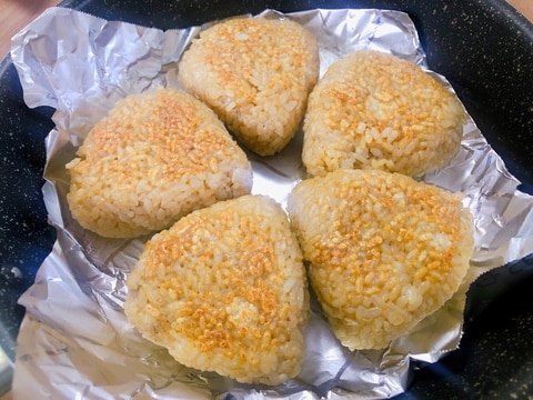 子供も喜ぶ 簡単焼きおにぎり レシピ 作り方 By にゃんこ W 楽天レシピ 子供も喜ぶ 簡単焼きおにぎり レシピ 作り方 By にゃんこ W 楽天レシピ